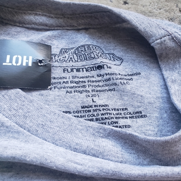 Grey My Hero Academia t-shirt. Large - Picture 4 of 5